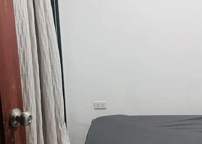 3-bedroom In City, Cebu Door#2 Apartment Bogo